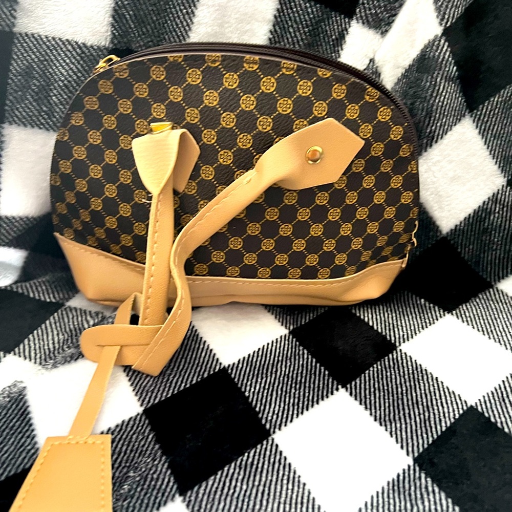 Pretty Littke Purse